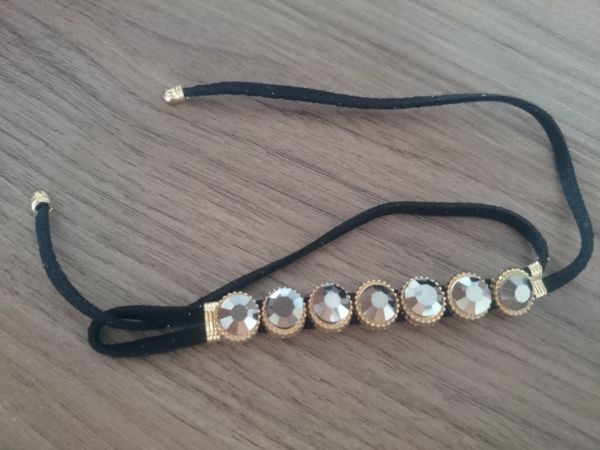 Pulseira Courino e Pedras Pretas - 424