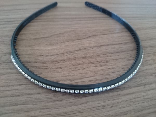 Tiara c/ Strass - 106