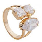 Anel Dourado c/ 3 Zircônias - 566