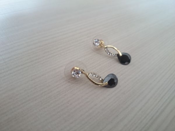Brinco Cristal Negro e Strass - 1014