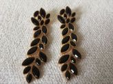 Brinco Folhas Negras Longo - 880